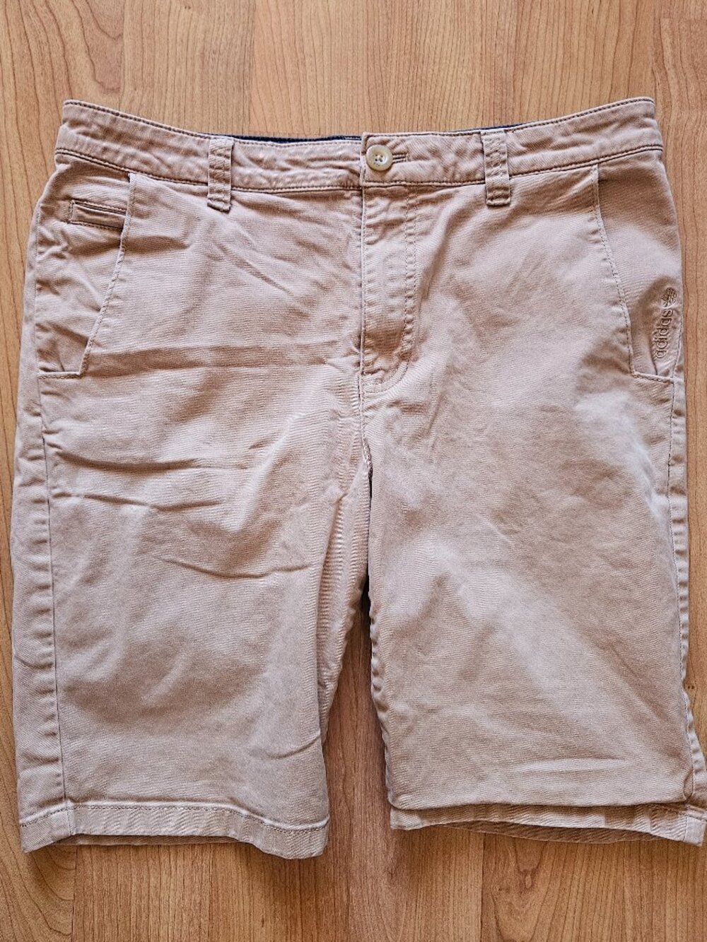 Men's Adidas khaki/tan twill casual 5 pocket shorts - Size 33